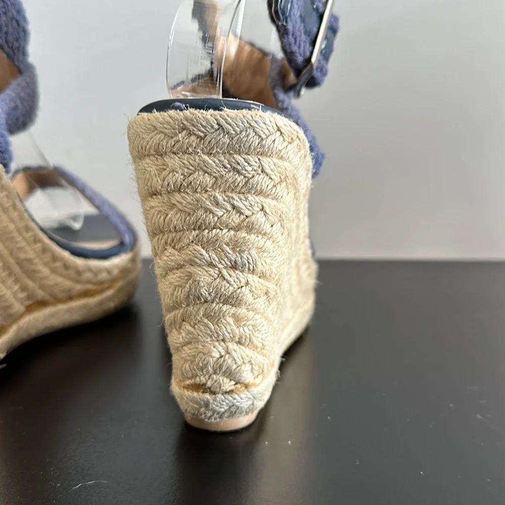 Charming Charlie Blue‎ Wedge Sandals Sz 6